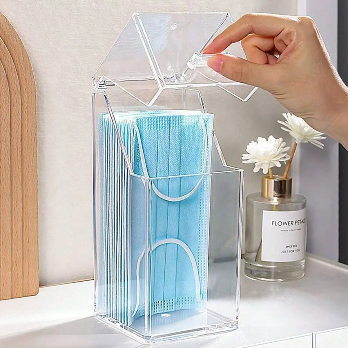 Face Mask Storage Box - 1/2 قطعة-صندوق تخزين قناع شفاف مع
